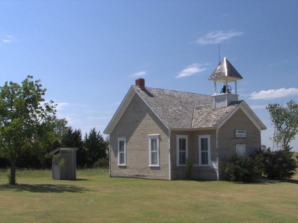 L'Dora Schoolhouse